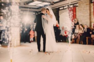 Casamentos Tradicionais vs. Casamentos Modernos em BH! Casamentos são eventos e pessoais, refletindo a personalidade e o estilo dos noivos
